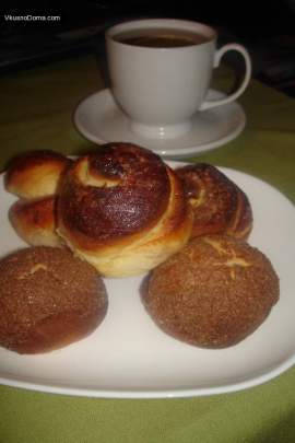 Домашние булочки с корицей