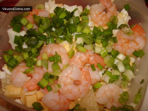 рецепт салата с креветками и ананасами